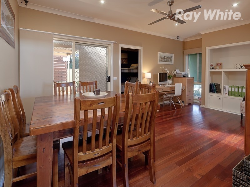 8  Blair Court (Norris Park), Albury NSW 2640