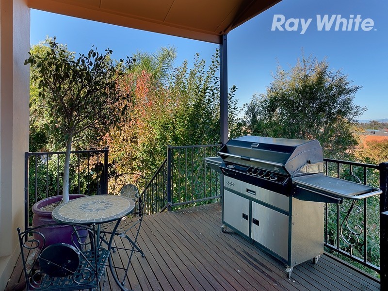 8  Blair Court (Norris Park), Albury NSW 2640