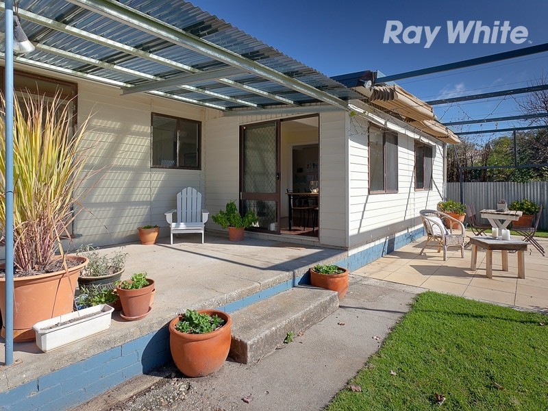 145 Kennedy Street, Howlong NSW 2643