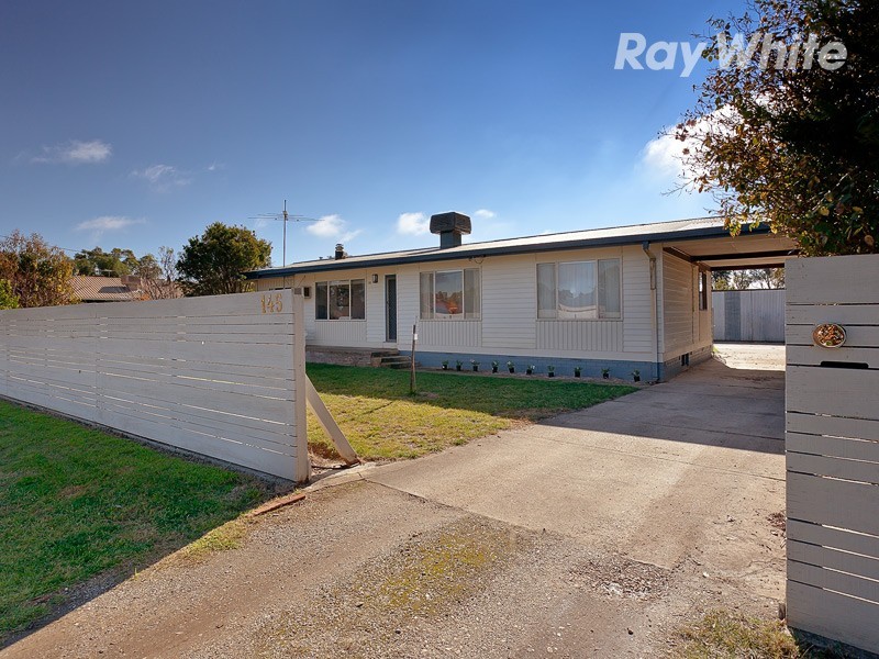 145 Kennedy Street, Howlong NSW 2643