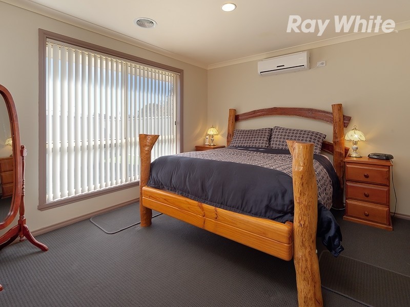 69 Dunne Crescent, Thurgoona NSW 2640