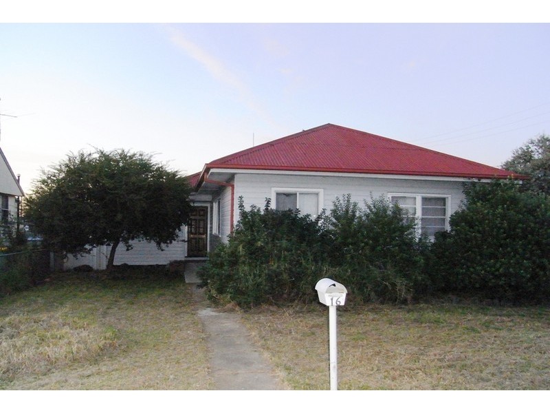 16 Douglas Street, Culcairn NSW 2660