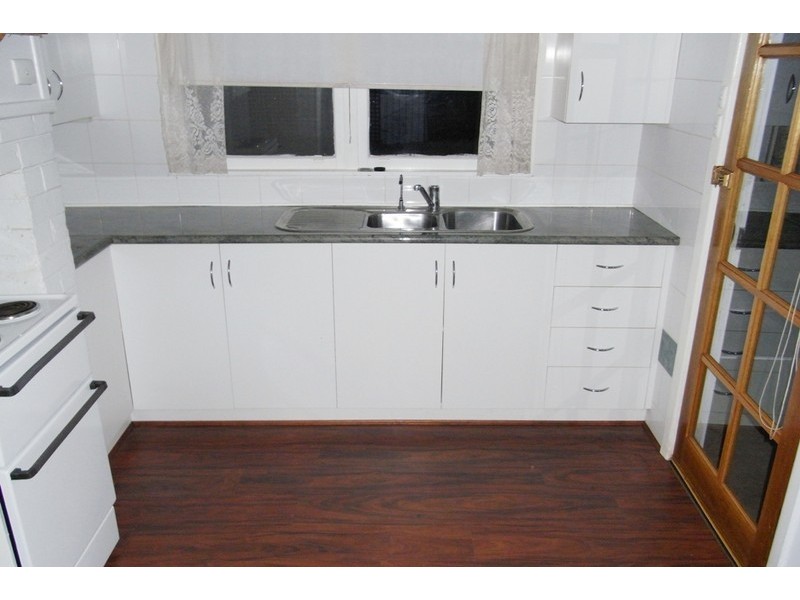 16 Douglas Street, Culcairn NSW 2660