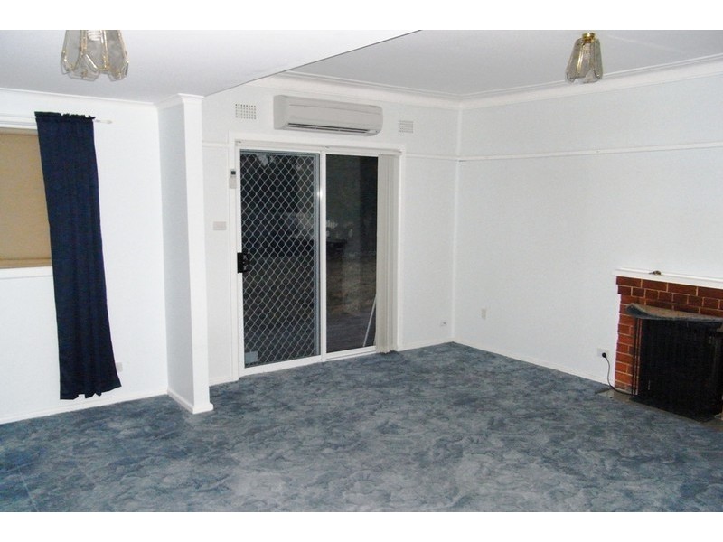 16 Douglas Street, Culcairn NSW 2660