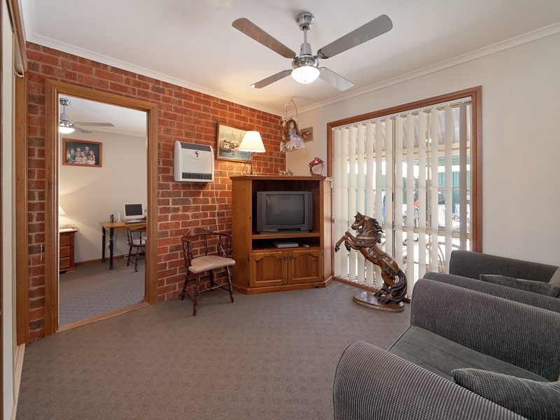 1446 Burrows Rd (512 Reservoir Rd), Lavington NSW 2641