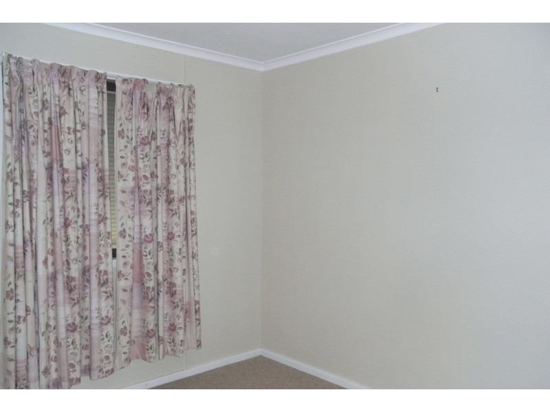 10 Elizabeth Street, Culcairn NSW 2660