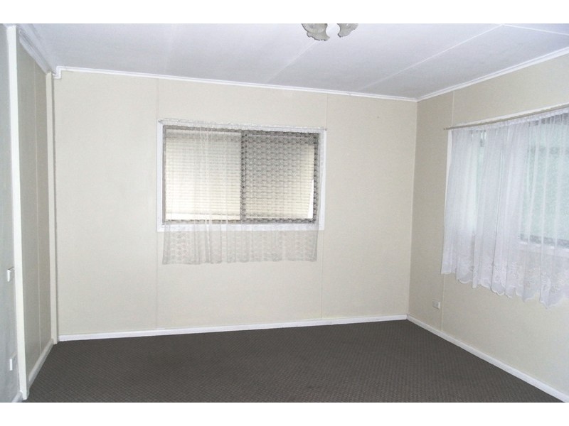 10 Elizabeth Street, Culcairn NSW 2660