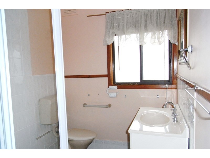 10 Elizabeth Street, Culcairn NSW 2660