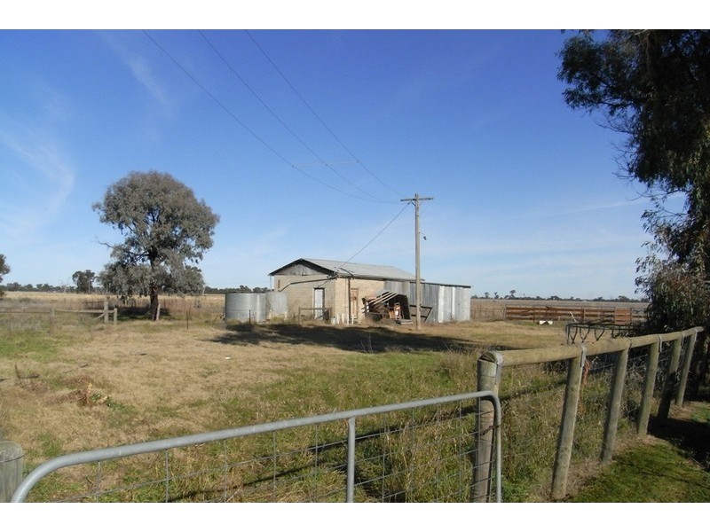 171 Back Henty Road (Old Henty Rd), Culcairn NSW 2660