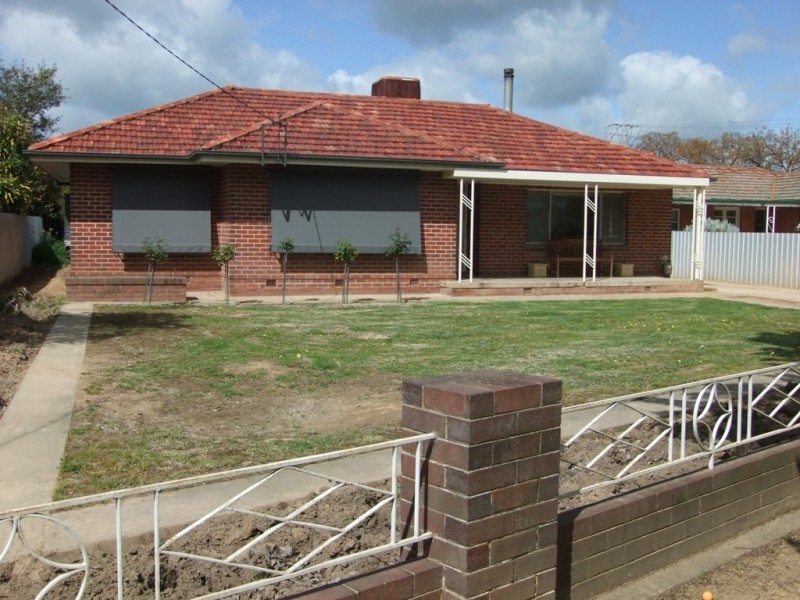 3 Balfour Street, Culcairn NSW 2660