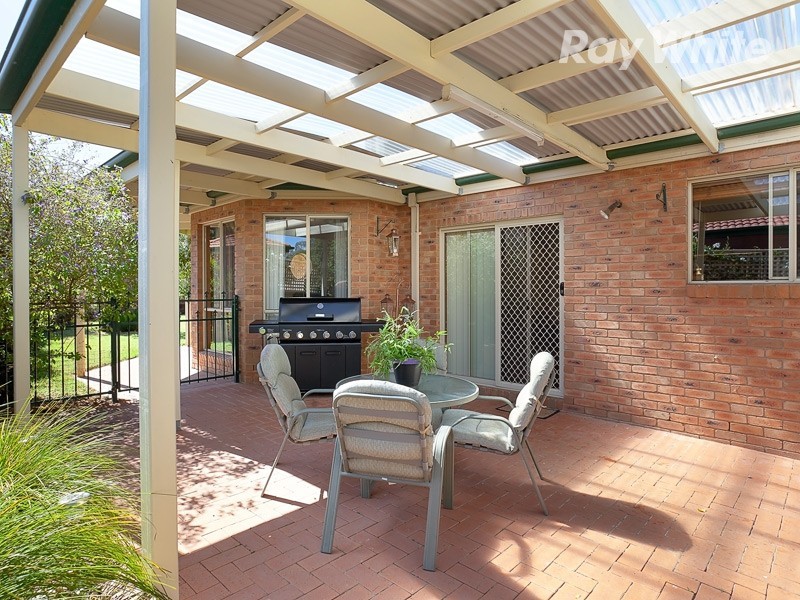 11 Doulton Drive, West Albury NSW 2640