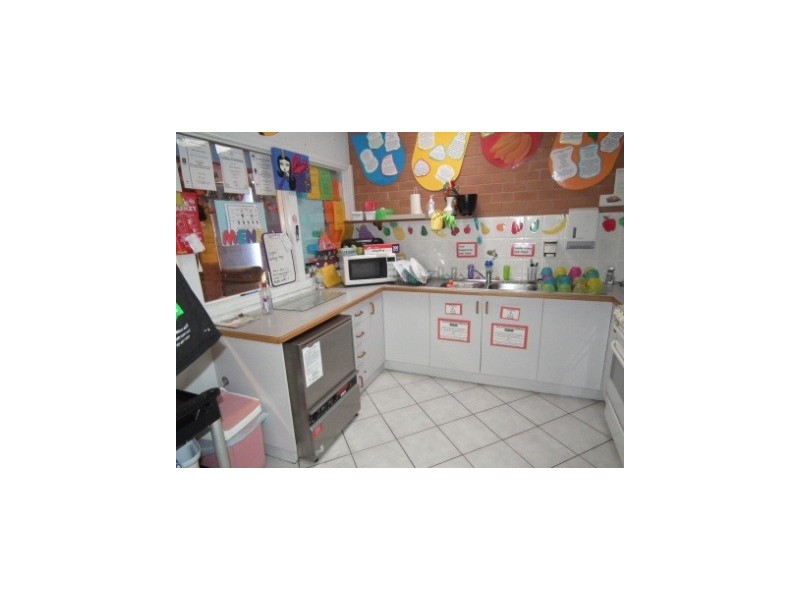 413 Griffith Road, Lavington NSW 2641