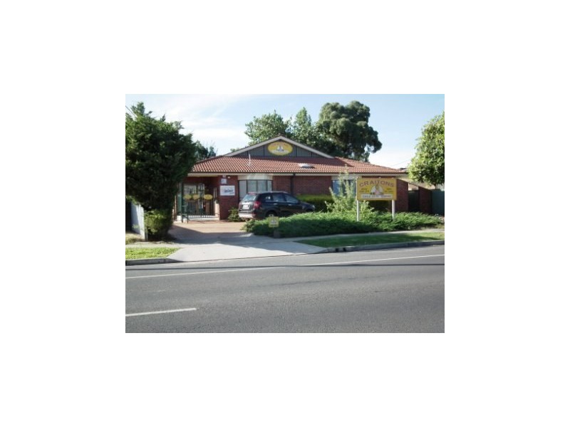 413 Griffith Road, Lavington NSW 2641