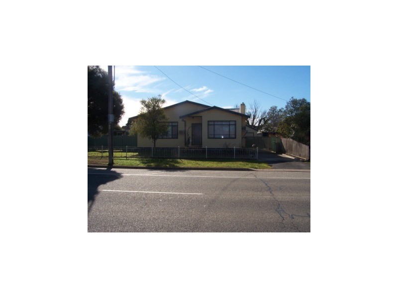 416 McDonald Road, Lavington NSW 2641