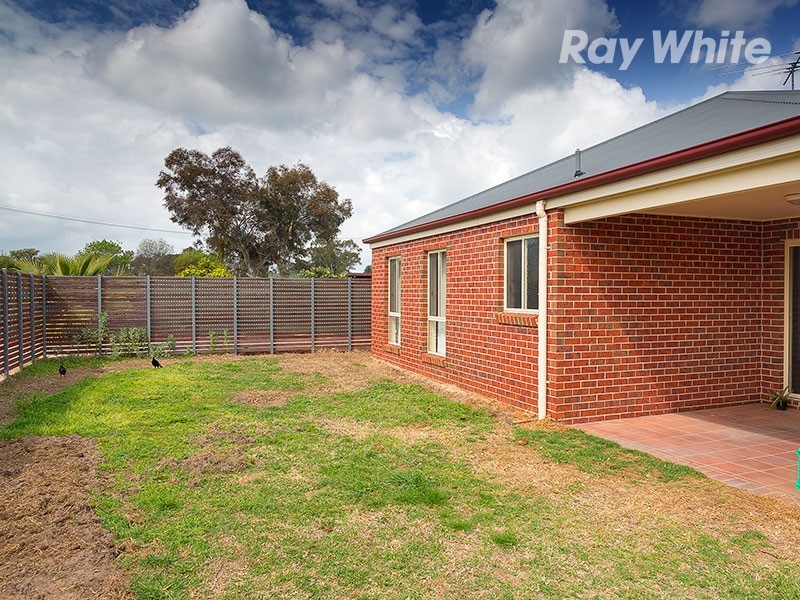 2/16 Kennedy Street, Howlong NSW 2643