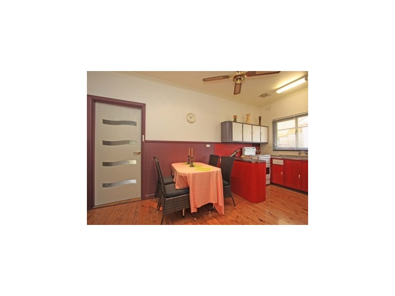 1045 Corella Street, North Albury NSW 2640