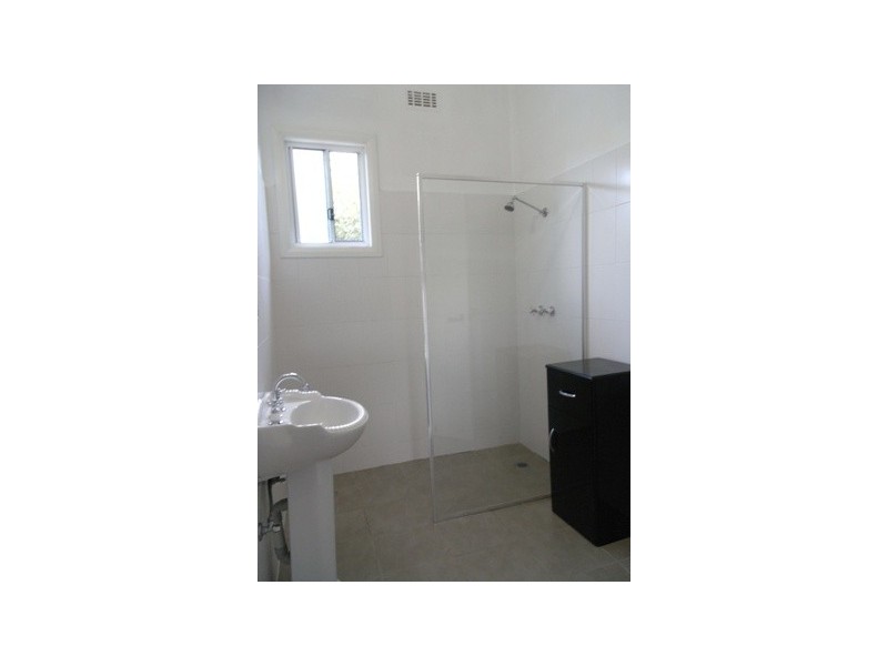 834 St James Crescent, Albury NSW 2640