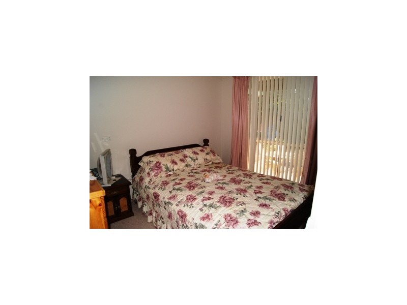 2/4 Rachel Court, Lavington NSW 2641