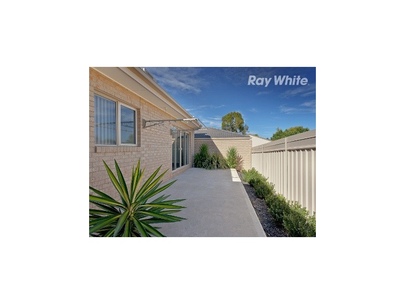 4/107 Hawkins Street, Howlong NSW 2643