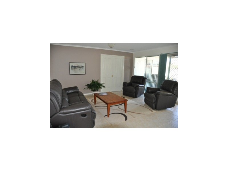 34 Ibis Close, East Albury NSW 2640