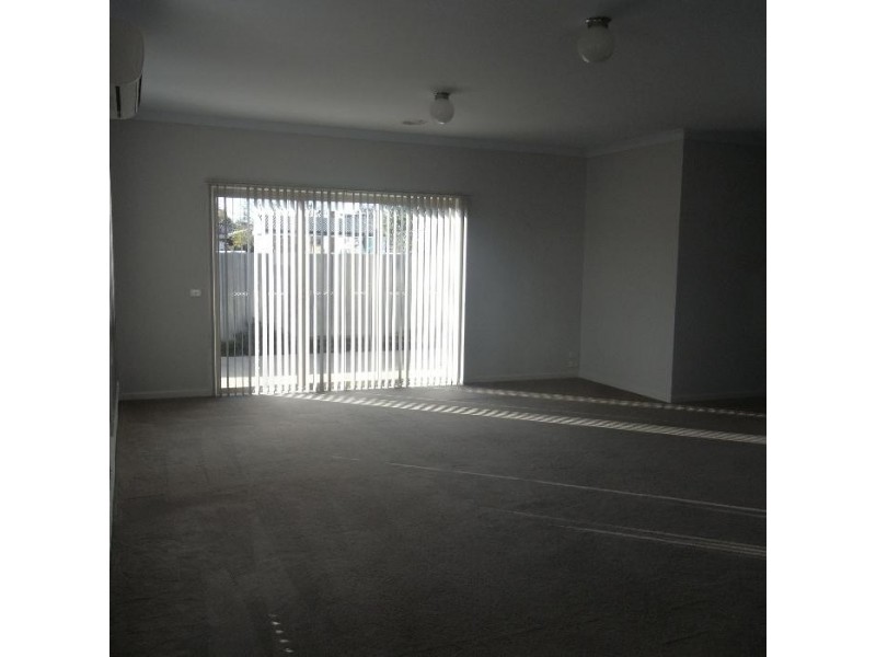 5/107 Hawkins Street, Howlong NSW 2643