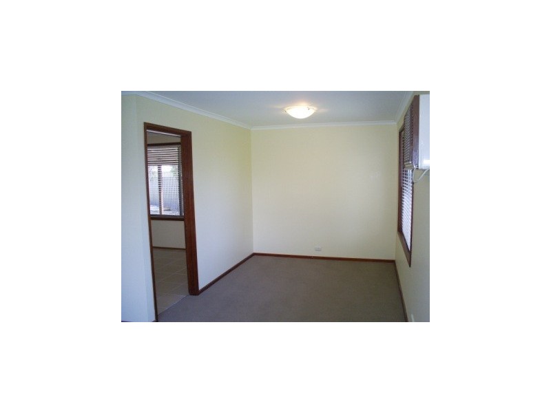 63 Hotham Circuit, Thurgoona NSW 2640