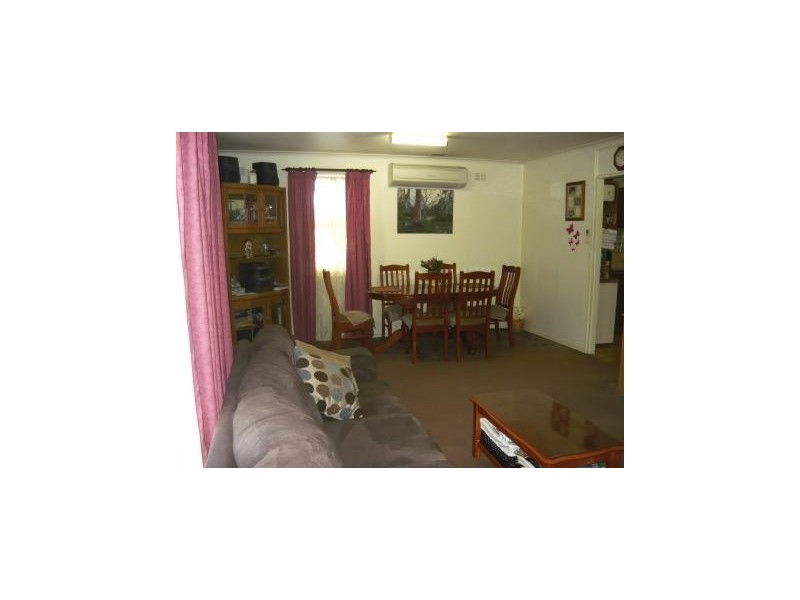 941 Captain Cook Drive, North Albury NSW 2640