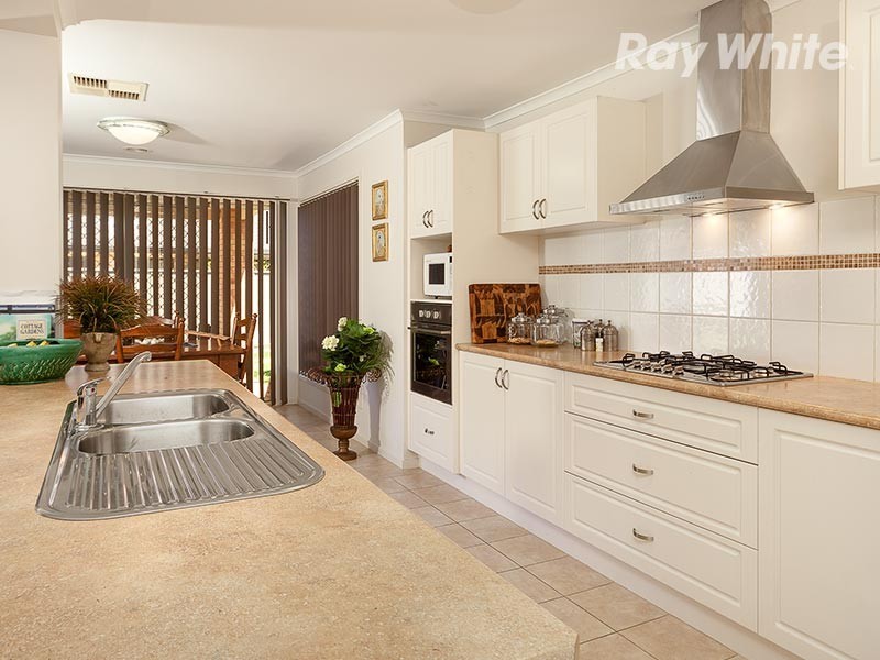 689 Pearsall Street, Hamilton Valley NSW 2641