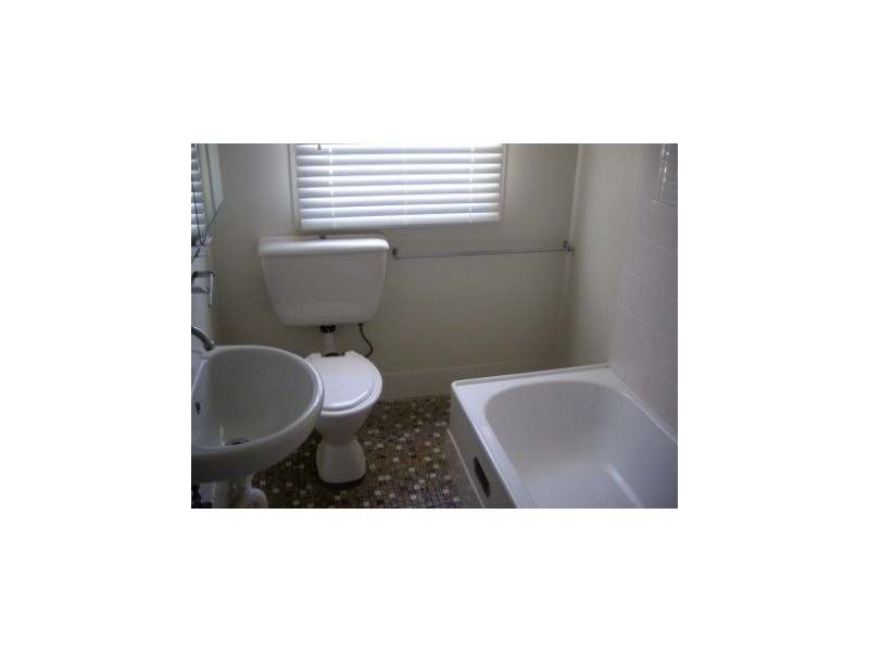 35 Hibiscus Court, West Albury NSW 2640