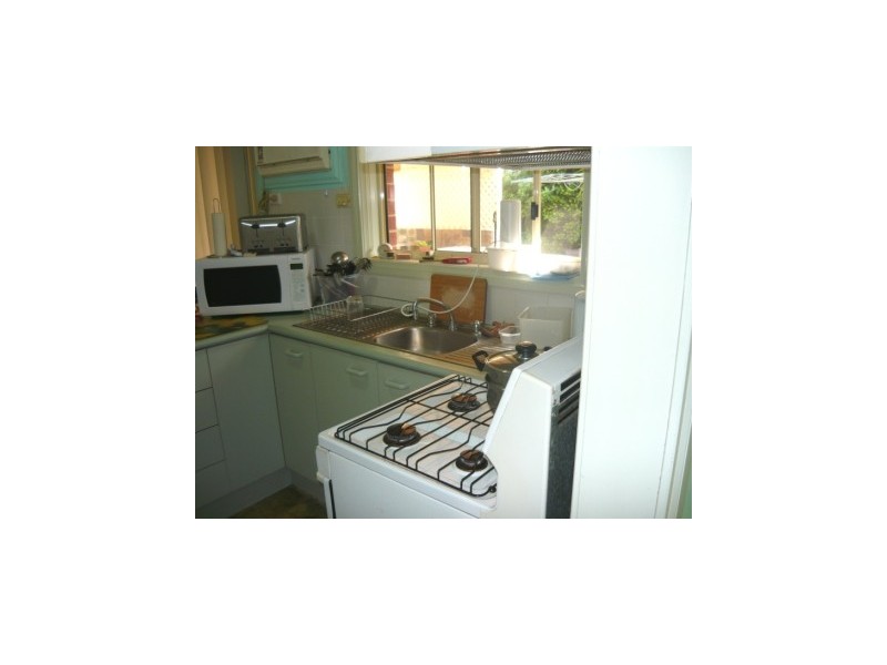10/495 Rose Street, Lavington NSW 2641