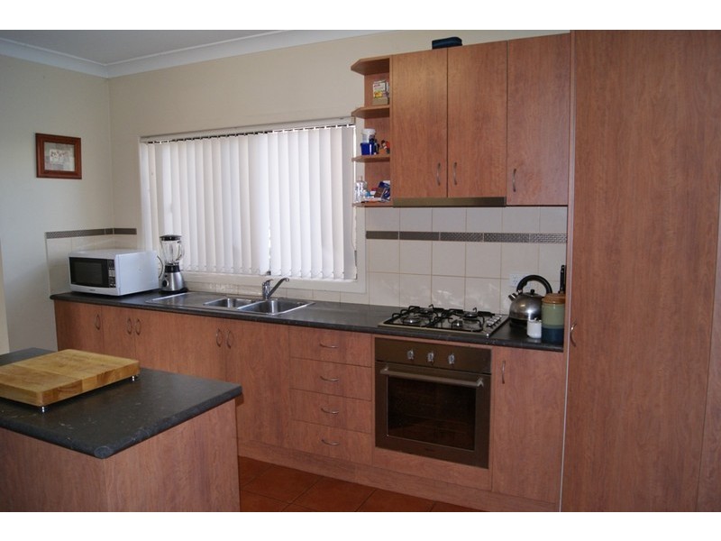 250 Kooba Street, North Albury NSW 2640