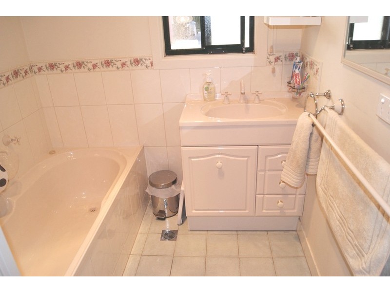 250 Kooba Street, North Albury NSW 2640