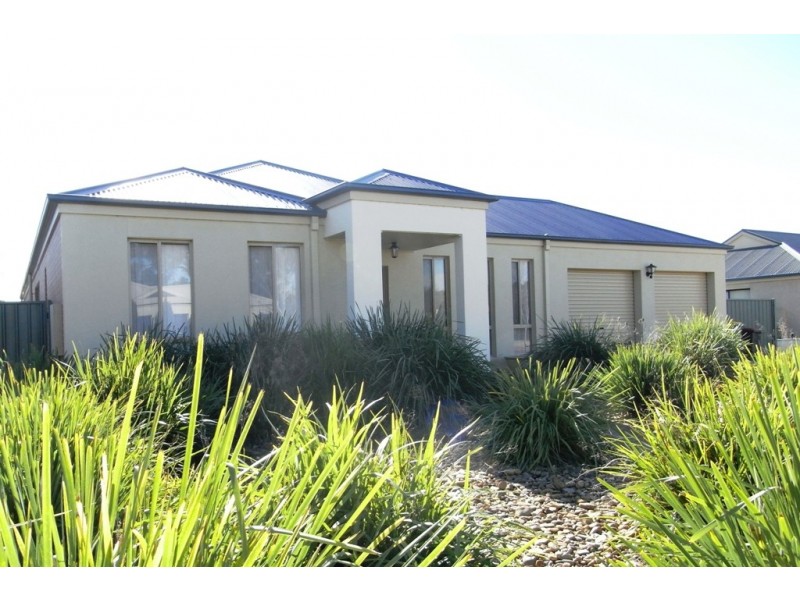 36 Kookaburra Way, East Albury NSW 2640