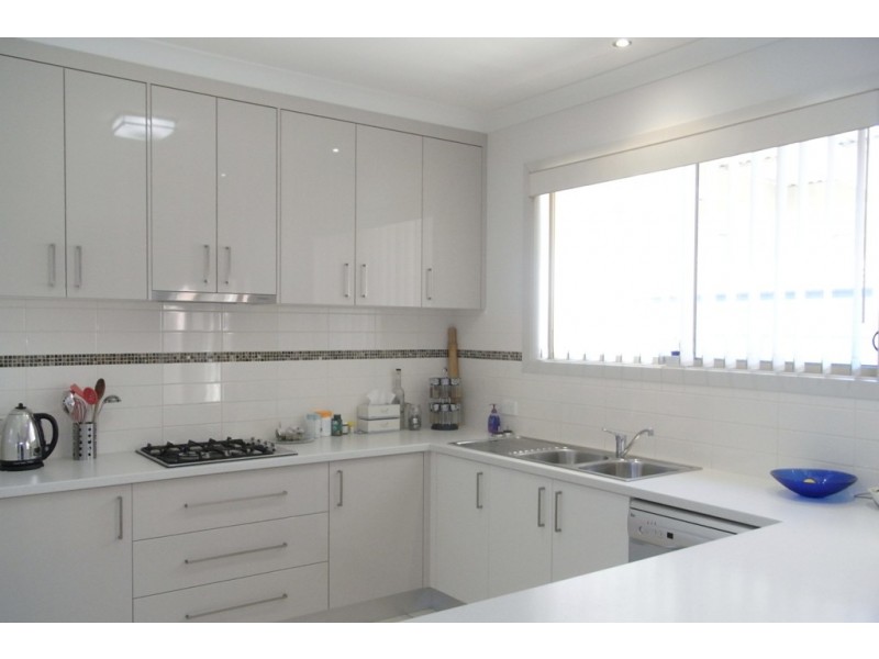 36 Kookaburra Way, East Albury NSW 2640