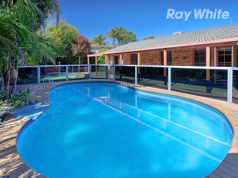 538 Spurrway Drive, West Albury NSW 2640