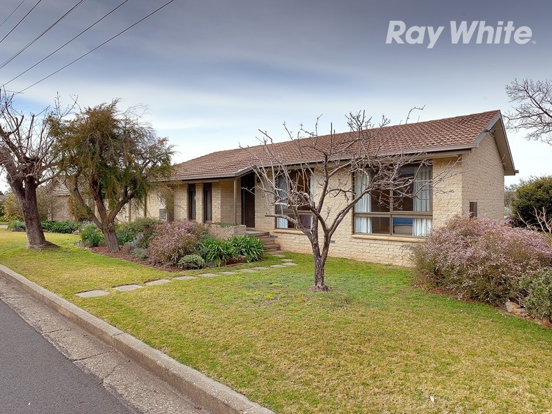378 Reservoir Road, Lavington NSW 2641