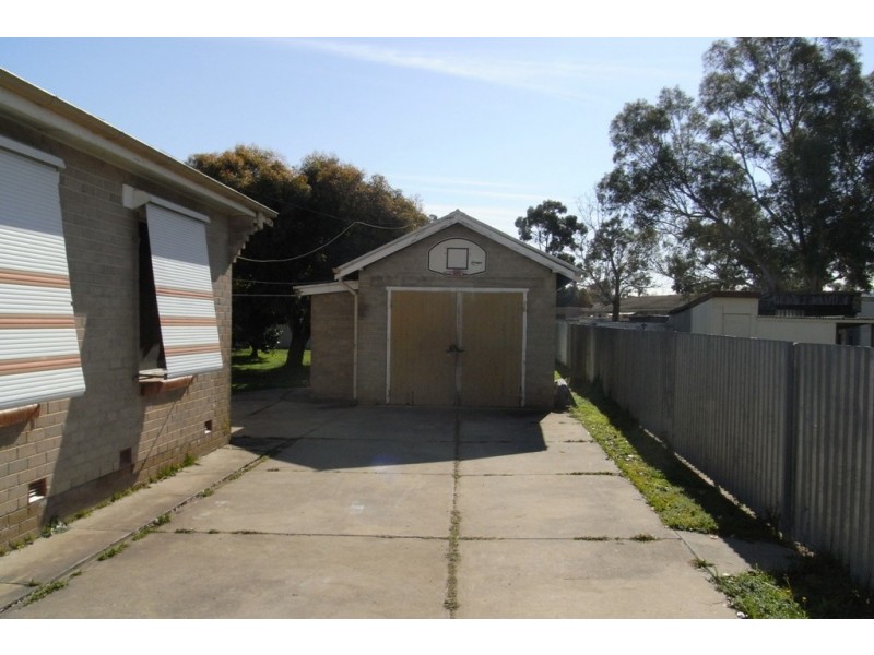 578 Heathwood Avenue, Lavington NSW 2641