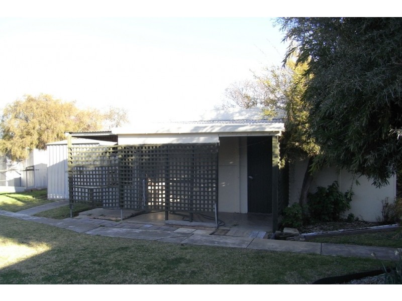 1036 Baratta Street, North Albury NSW 2640