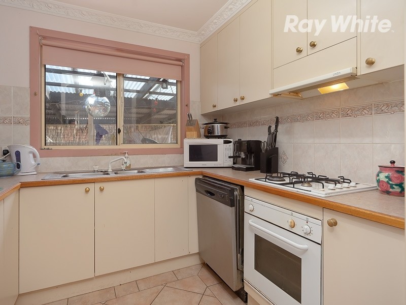 42 Larmer Street, Howlong NSW 2643