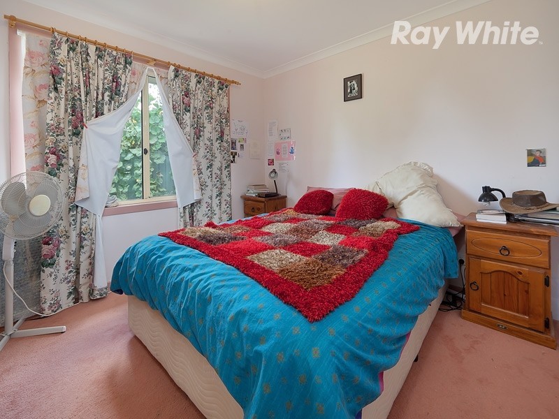 42 Larmer Street, Howlong NSW 2643