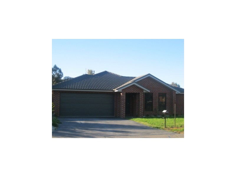 118 Hotham Circuit, Thurgoona NSW 2640
