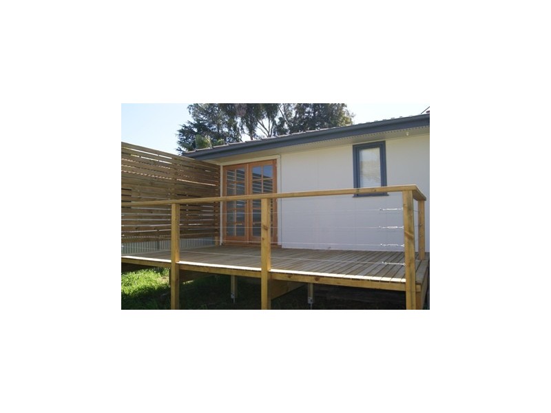 4 Kurrajong Crescent, West Albury NSW 2640