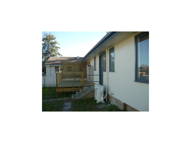 4 Kurrajong Crescent, West Albury NSW 2640