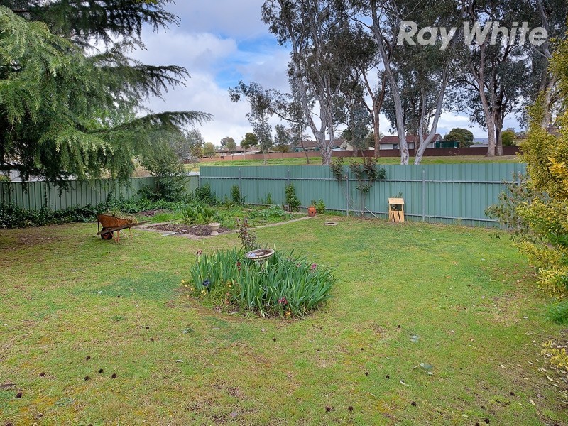 429 Dale Crescent, Lavington NSW 2641