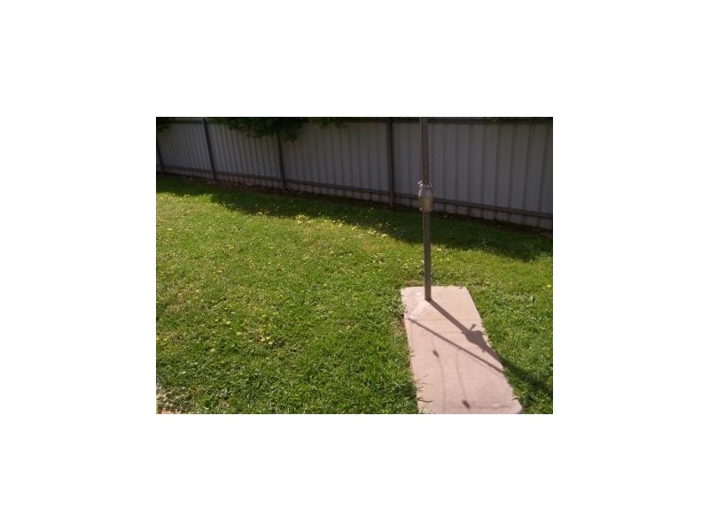 4/219 Plummer Street, South Albury NSW 2640