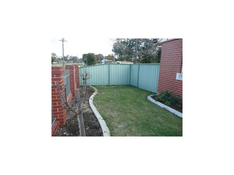 1/108 – 110 Adams Street, Jindera NSW 2642