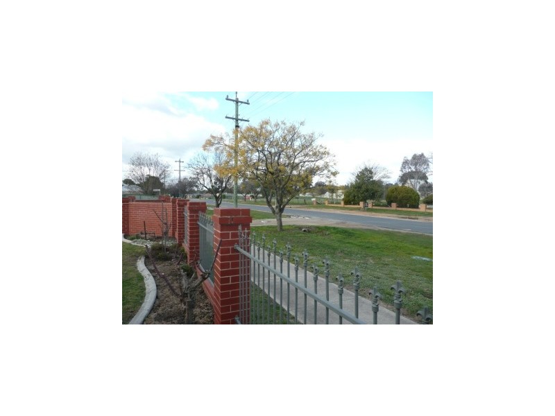 1/108 – 110 Adams Street, Jindera NSW 2642