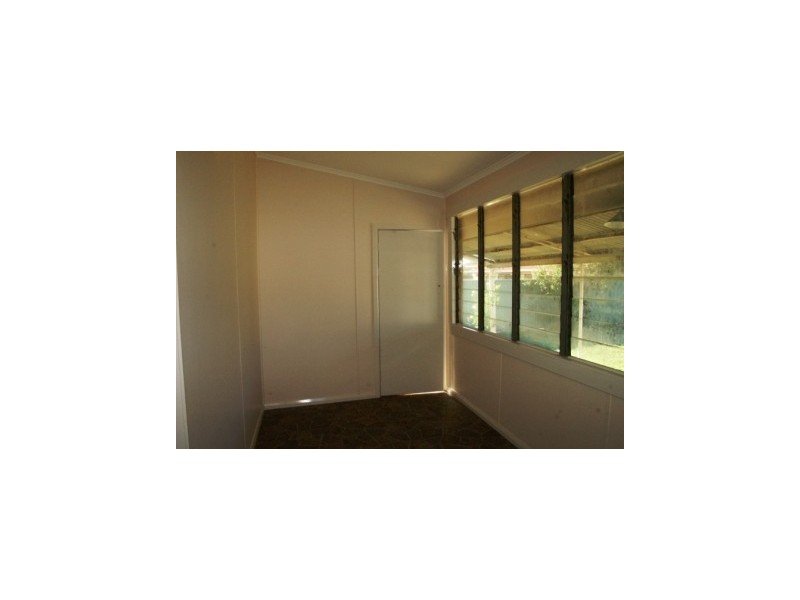 70 Pell Street, Howlong NSW 2643