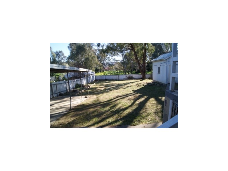 953 Waugh Road, North Albury NSW 2640