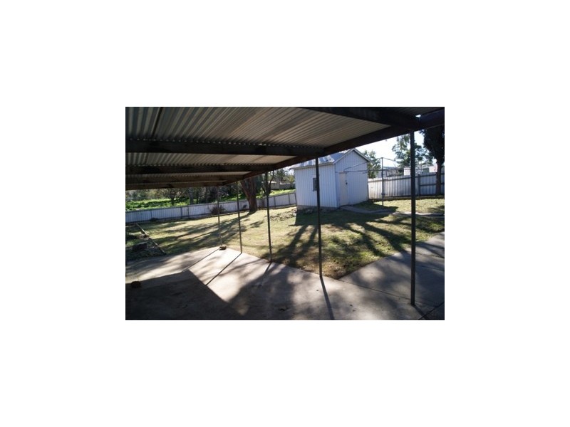 953 Waugh Road, North Albury NSW 2640